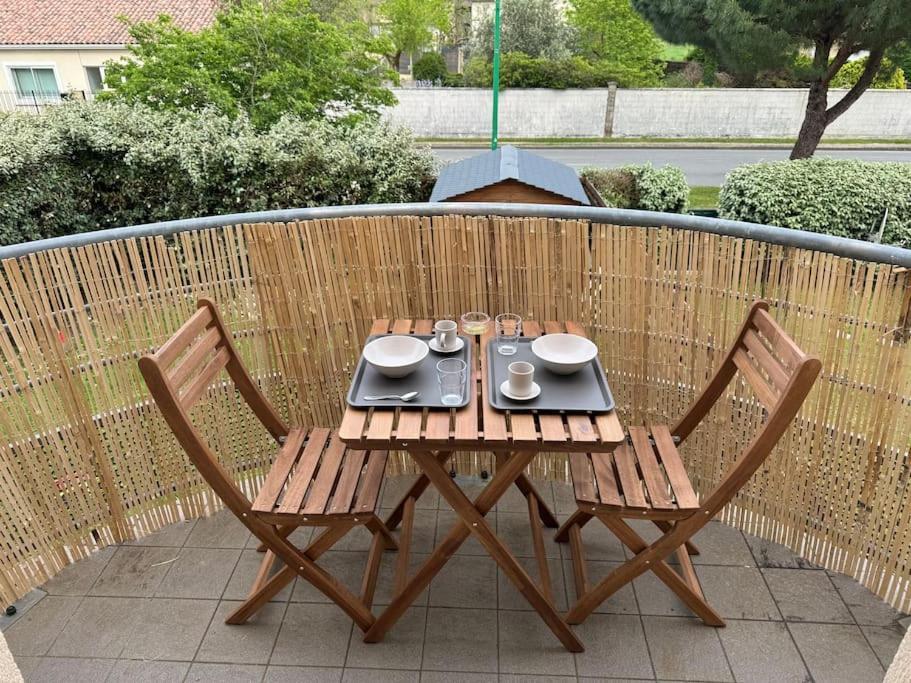 Appartement Confort Et Balcon Ludon-Médoc Exteriér fotografie